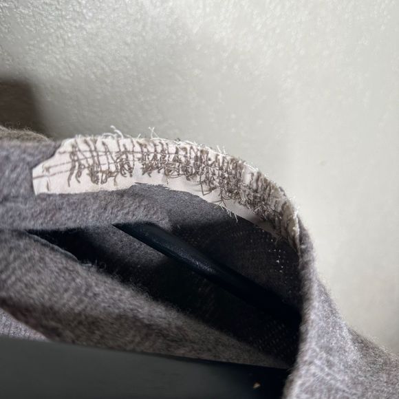 Filson 4GG Crewneck Wool Sweater Made In Scotland Small - Picture 7 of 7